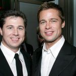 Brad Pitt, kardeşi Doug Pitt ile birlikte