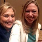 Hillary Clinton med datteren Chelsea Clinton