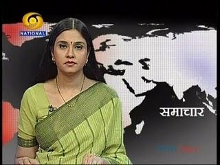 डीडी इंडिया पर न्यूज शो की एंकरिंग करतीं नीलम शर्मा
