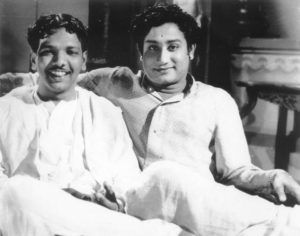 M Karunanidhi و Jayalalitha في الأيام الأصغر