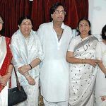Lata Mangeshkar su seserimis ir broliu