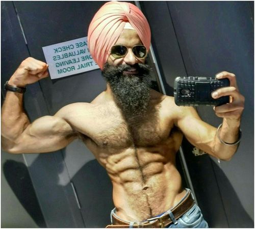 Daman Singh (Bodybuilder) Längd, vikt, ålder, flickvän, biografi & mer