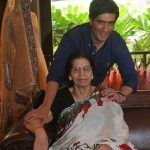 Manish Malhotra com sua mãe