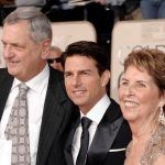 Tomas Cruise'as su savo tėvais