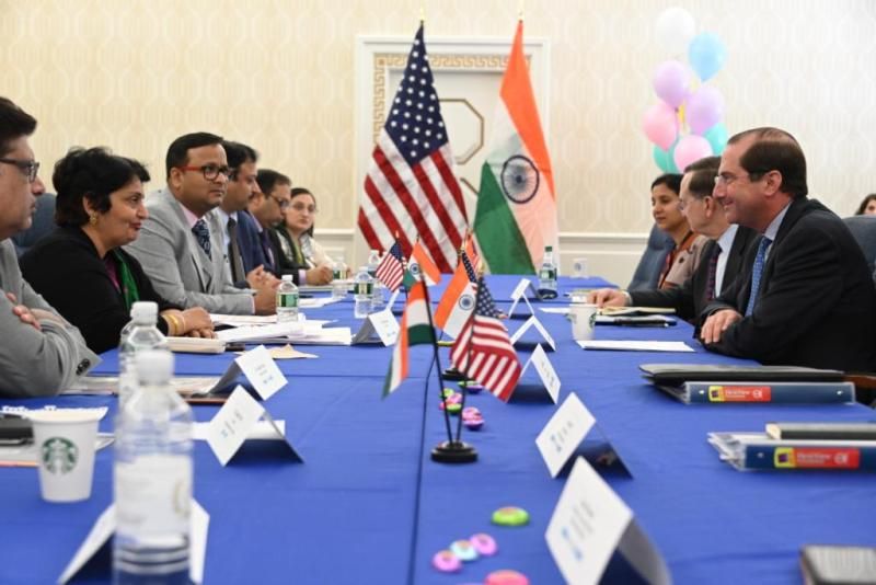 Lav Agarwal Yhdysvaltain ja Intian terveysvuoropuhelussa