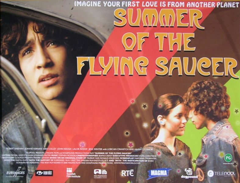 Summer of the Flying Saucer- dibintangi Robert Sheehan