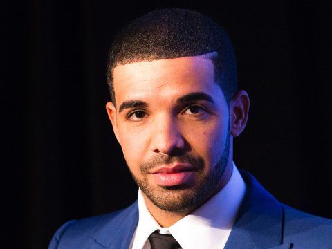 Drake høyde, vekt, kone, alder, biografi og mer