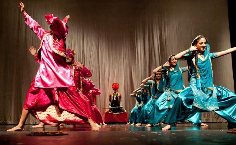 भांगड़ा साम्राज्य का संपूर्ण नृत्य यात्रा