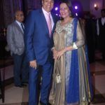Η Anju Bhavnani με τον σύζυγό της Jugjeet Singh Bhavnani