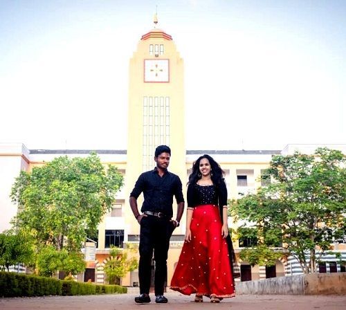 Charulatha und Sanju Samson am Mar Ivanios College in Thiruvananthapuram
