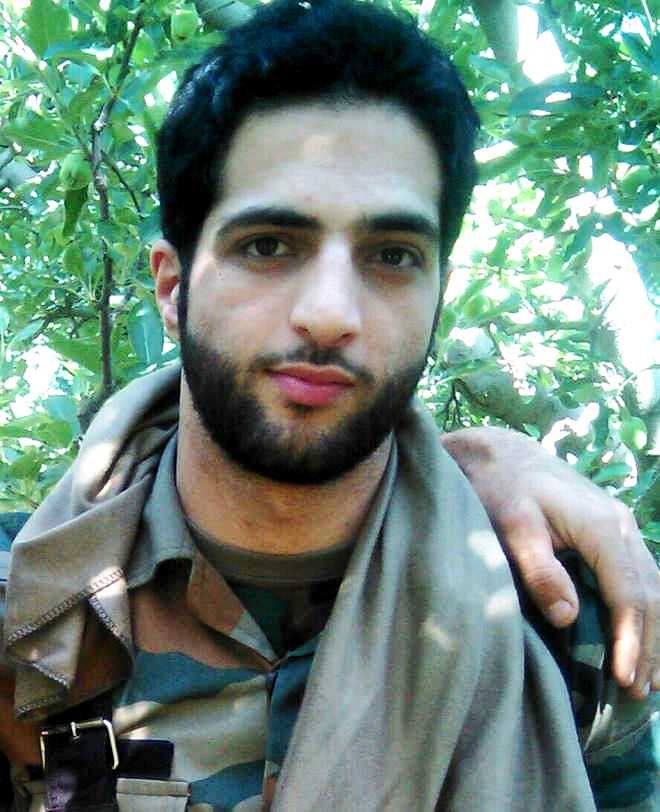 Burhan Wani Age, Death, Caste, Wife, Family, Biography, and More
