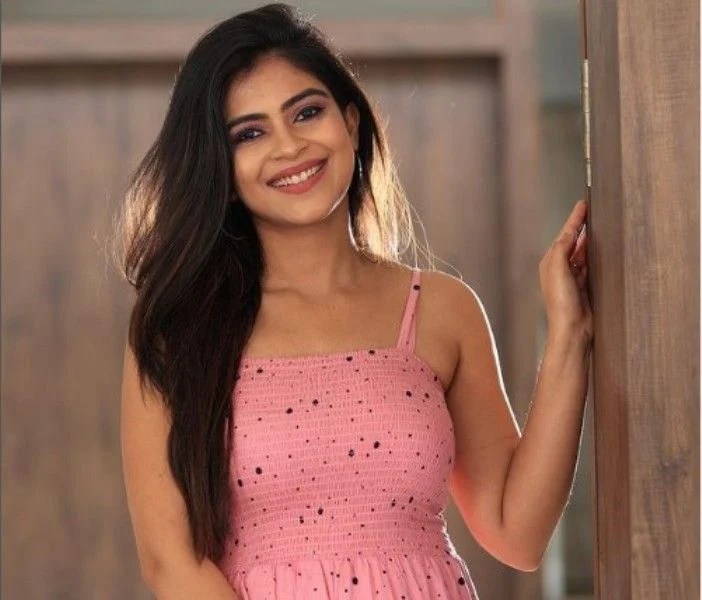 Spoorthi Gowda Height, Age, Boyfriend, Family, Biography & More