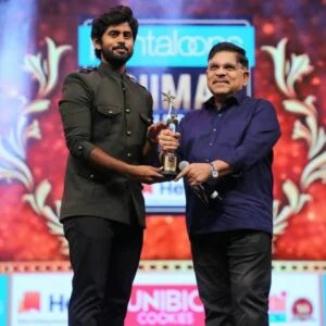   Kathir vid 8:e South Indian International Movie Awards 2018