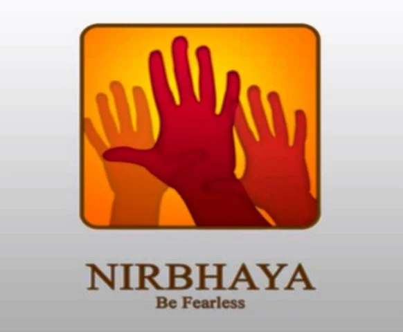 Nirbhaya (Delhin raiskauksen uhri) ikä, kuolema, elämäkerta, perhe, tosiasiat ja paljon muuta