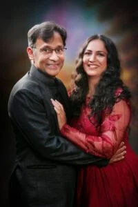   오자스비 샤르마's parents, Rajeev Sharma and Shefali Sharma