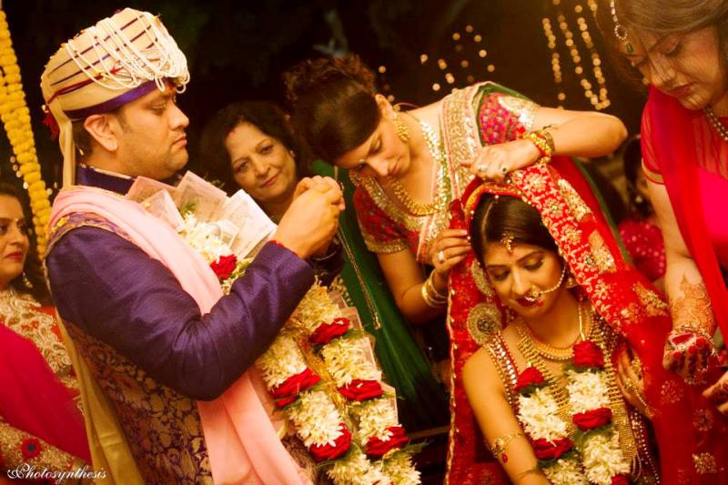   Сватбена снимка на Айшвария Сакуджа и Рохит Наг