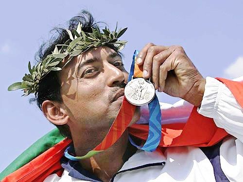 Rajyavardhan Singh Rathore - Sølvmedalje ved OL i Athen 2004