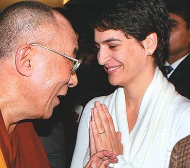 Приянка Ганди среща с Далай Лама