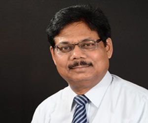 Dr Rajvardhan Azad