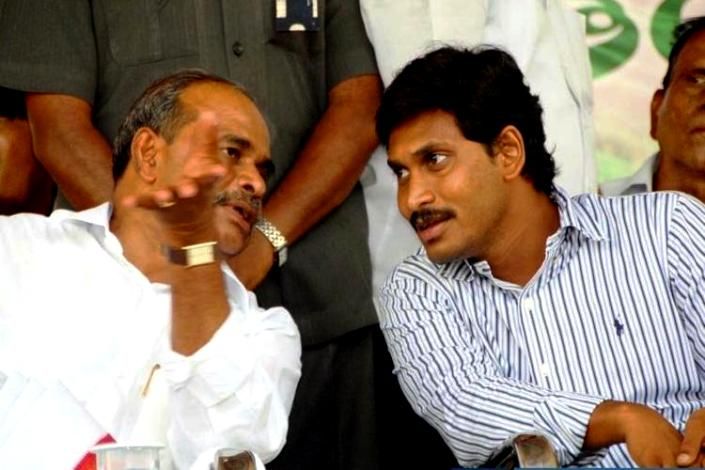 Jaganmohan Reddy With His Father Y S Rajasekhara Reddy