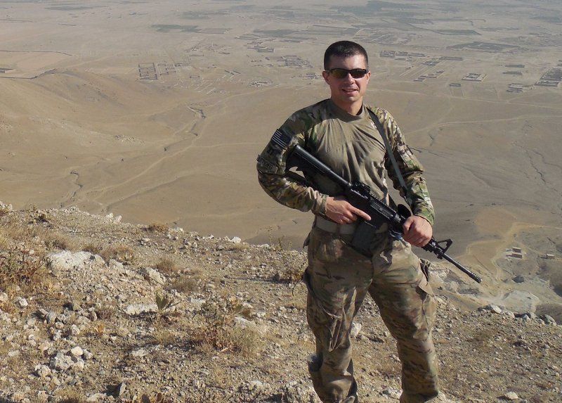 Pete Buttigieg ở Afghanistan