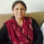 Jai Ram Thakur Wife Dr Sadhna Thakur