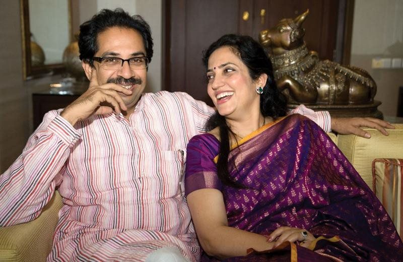 Rashmi Thackeray ar savu vīru Uddhav Thackeray