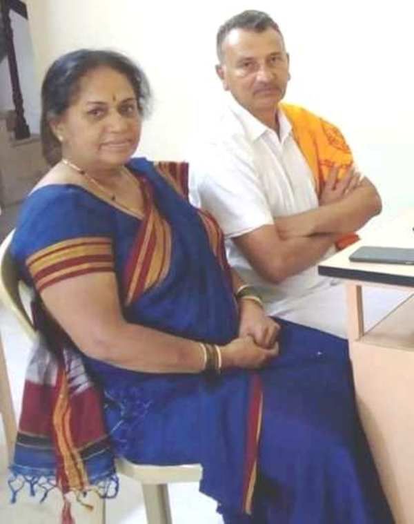 Tejasvi Suryan vanhemmat