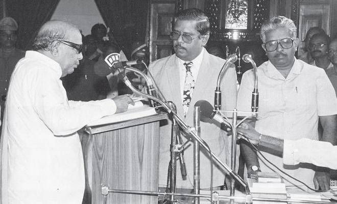 एम करुणानिधि ने 1996 में तमिलनाडु के मुख्यमंत्री के रूप में शपथ ली