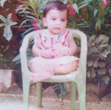 Sunanda Sharma slika iz djetinjstva