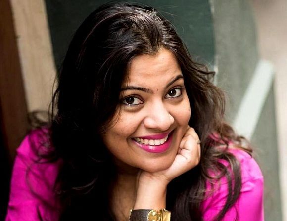 Geetha Madhuri (Sängerin) Größe, Gewicht, Alter, Ehemann, Biografie & mehr