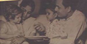 Nitin Mukesh w jego dzieciństwie