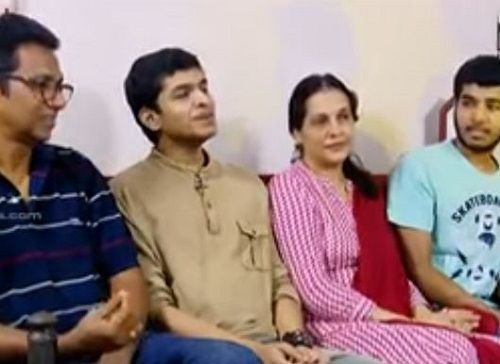 Саурав Кишан със семейството си