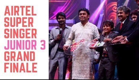 Ο Aajeedh Khalique ως νικητής του Super Singer 3