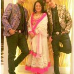 Harmeet Singh koos oma ema ja vennaga