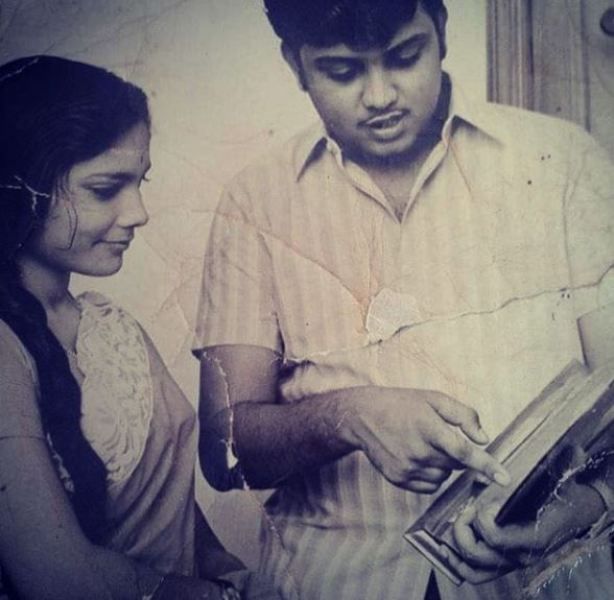 Savithri dan S. P. Balasubrahmanyam pada masa muda mereka