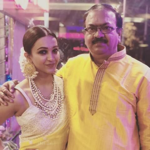Koushani Mukherjee a její otec