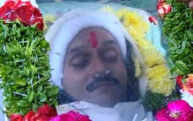 Cadavre de Venu Madhav