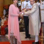 Sania Mirza vastaanottaa Padma Bhushanin