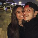 Mesut Ozil avec sa petite amie Amine Gulse