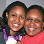 Maya Moore med mor