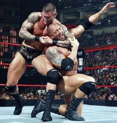 Randy Orton paini