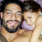 Ang Roman Reigns With His Daughter
