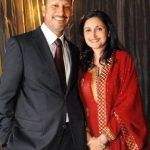 Jeev Milkha Singh com sua esposa Kudrat