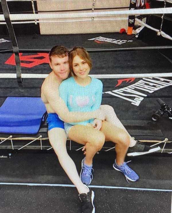 Canelo Alvarez a Fernanda Gómez během raných rande