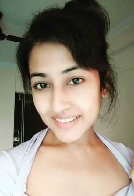 రాయ్ చౌదరి ద్వారా