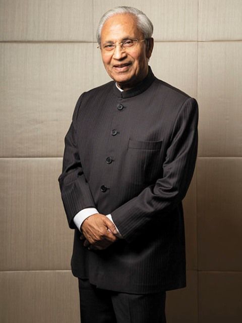Desh Bandhu Gupta, tremoço