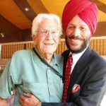 Milkha Singh mit seinem amerikanischen Trainer Dr. Arthur W Howard