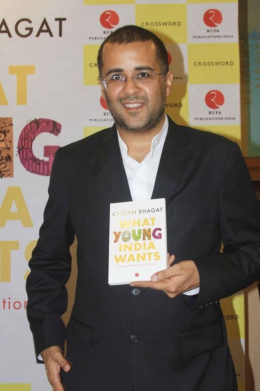 Chetan Bhagat yazar köşe yazarı